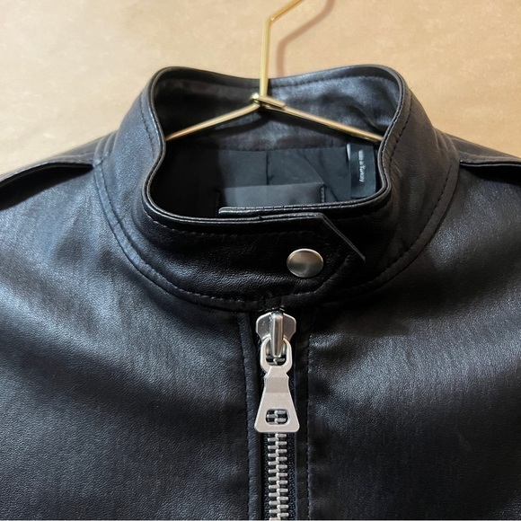 Theory | Bavewick Lamb Leather Stretch Crop Moto Jacket Black Size XS (Size P) - Picture 7 of 15